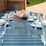 Casa Grande Con Piscina En El Centro De Calella, Tramuntana