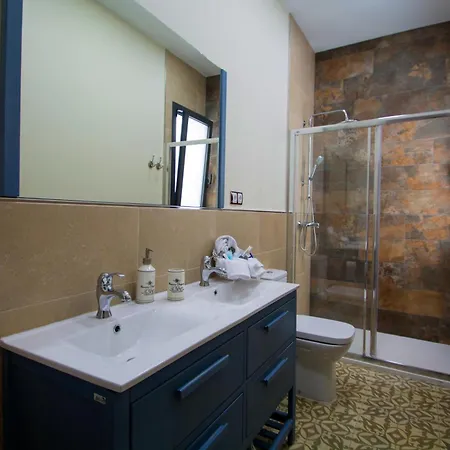 Nyaraló Casa Grande Con Piscina En El Centro De Calella, Tramuntana