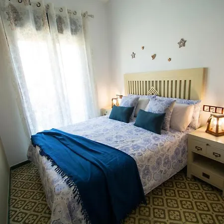 Casa Grande Con Piscina En El Centro De Calella, Tramuntana * Καλέλα