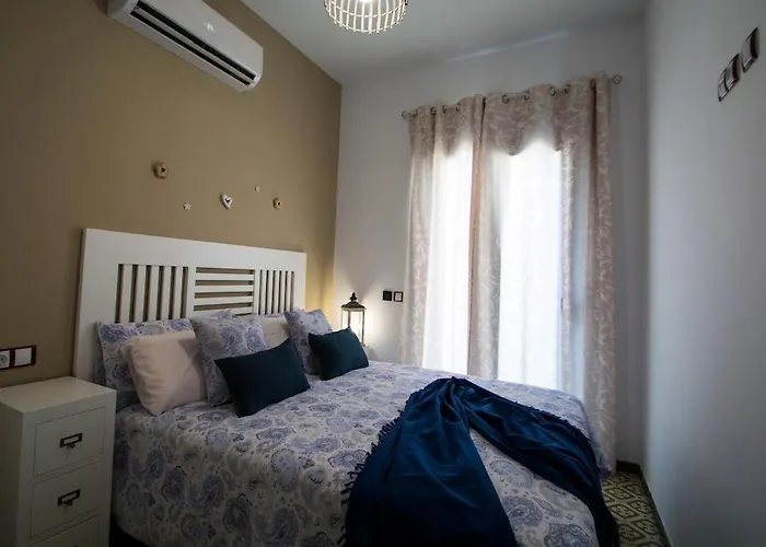 Holiday home Casa Grande Con Piscina En El Centro De Calella, Tramuntana *