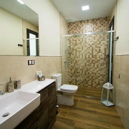 Casa Grande Con Piscina En El Centro De Calella, Tramuntana 펜션