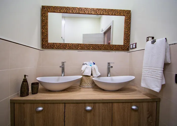 Ferienhaus Casa Grande Con Piscina En El Centro De Calella, Tramuntana *