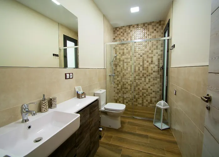 Casa Grande Con Piscina En El Centro De Calella, Tramuntana Ferienhaus